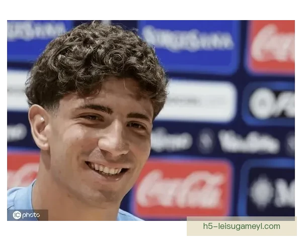 官宣那不勒斯马里亚努奇租都灵