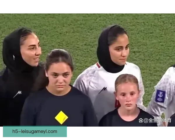 伊朗女足队长母受威胁队友反悔留澳 伊朗女足队长母受威胁队友反悔留澳